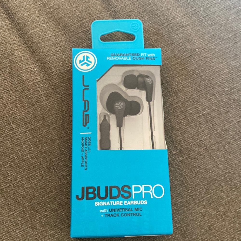 New JBUDS PRO signature ear buds with Universal MIC + Track Control